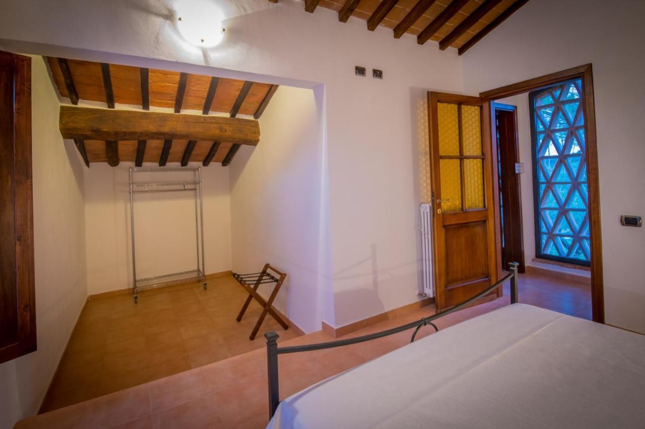 Ulivo-Chianti Charming Flat With Private Parking! Apartman Asciano Kültér fotó