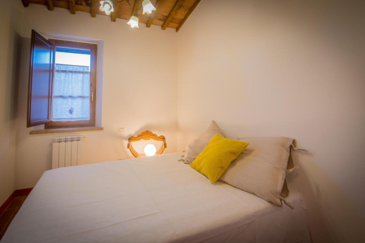 Ulivo-Chianti Charming Flat With Private Parking! Apartman Asciano Kültér fotó